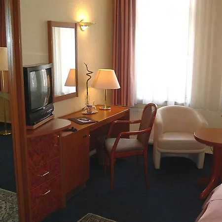 Cityhotel Stadt 4* דרזדן