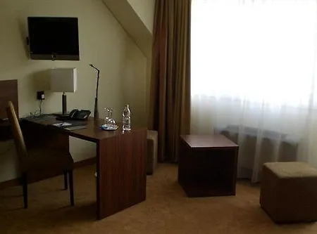 Cityhotel Stadt מלון דרזדן